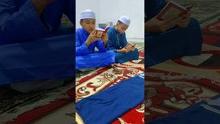 Download lagu Santri angkatan pertama pondok pesantren Al-Muhajirin Samarinda Kegiatan rutin wiridan #santri mp3 Download lagu Santri angkatan pertama pondok pesantren Al-Muhajirin Samarinda Kegiatan rutin wiridan #santri mp3