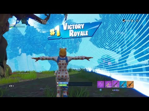 FORTNITE First Win with "ONESIE" SKIN (“DURRR BURGER” OUTFIT) | Fortnite SEASON 7 BATTLE PASS Video