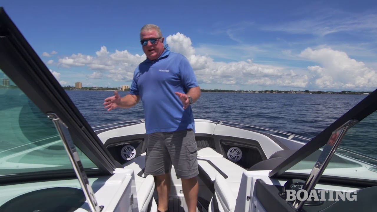 Обзор катера 305SS от Boating Magazines