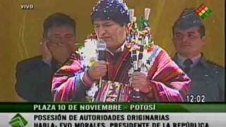 preview picture of video 'Evo Morales - Nueva Constitución - Posesión de autoridades indígenas - Ene 2009 3/3'