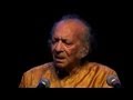 Sitar legend Ravi Shankar dies at 92