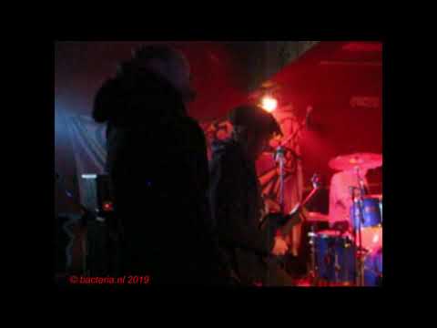 Makiladoras @ Les Tanneries, Dijon FRA 15.02.2003 (with Arno/Mihoen!)