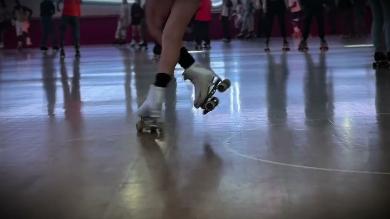 Right Outer Back Upright Spin Close Up: Right Outer Back Upright One Foot Spin On Roller Skates