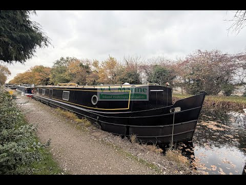 Bob's Your Uncle - 60ft Wide Beam with residential mooring West London