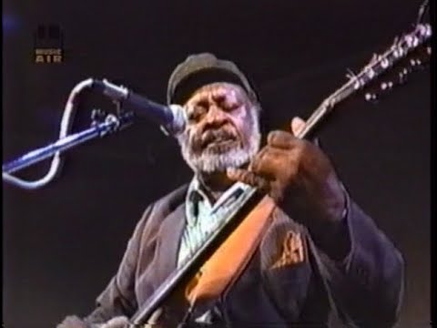 ROBERT JR. LOCKWOOD LIVE 1984 N.O.: "Exactly Like You/Drving Wheel/Kind Hearted Woman/Angel Child" &