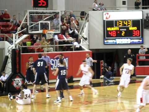 Frank Ben-Eze layup vs. Monmouth