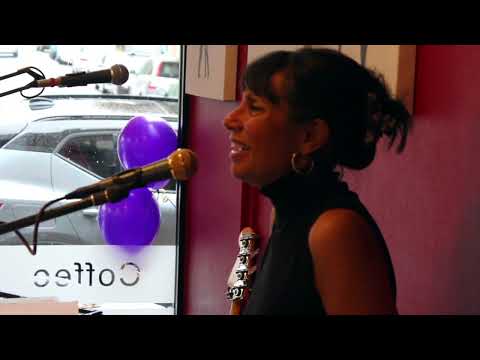 #1 Ananga Ranga from the CD Insights.  Yasmine & Peter Giles Live on Vocals/Keys/Bass.