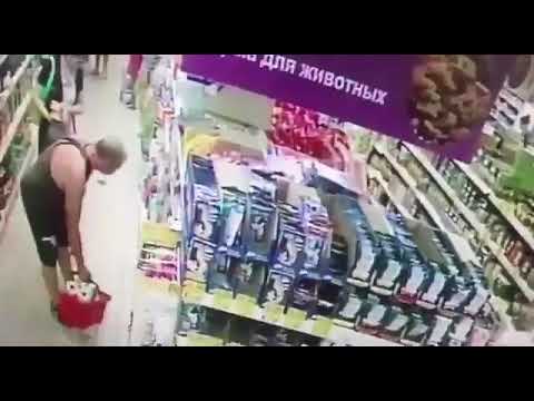 ЖЕНЩИНА СРЁТ В МАГАЗИНЕ. МУЖИК В ШОКЕ