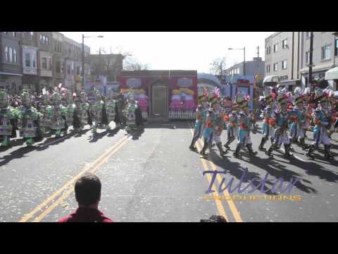 Philadelphia Mummers Parade 2012- Quaker City String Band