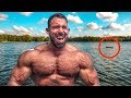 Bodybuilder angelt krassestes Seemonster!
