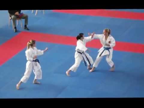kata team female montenegro unsu bunkai