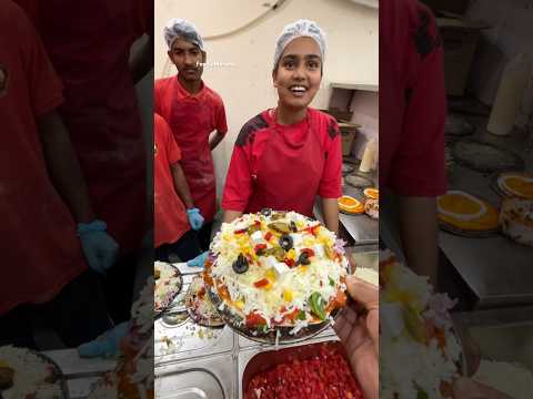 99/- ₹ मे अनलिमिट pizza खिला रही है दीदी 🥹