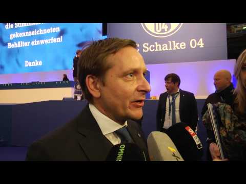 Horst Heldt: Norbert Elgert "Schlüssel zum Erfolg" der Knappenschmiede | FC Schalke 04