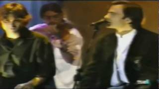 AUNQUE TÚ NO LO SEPAS - ENRIQUE URQUIJO & QUIQUE GONZÁLEZ