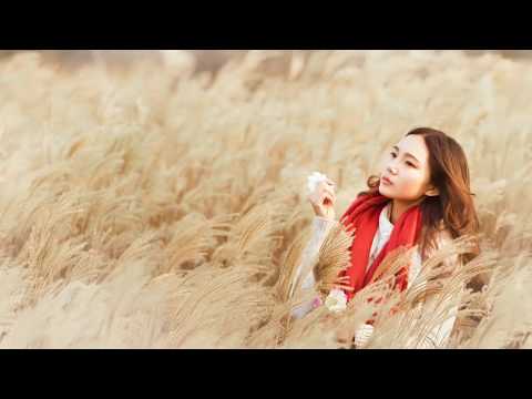 Floatinurboat x Chris Linton - Holding On