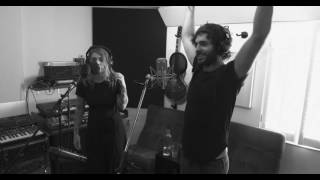 Alex Nevsky et Coeur de Pirate [En Studio]