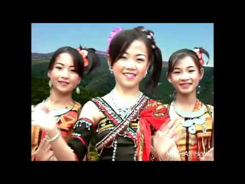 Paj Ntsais Yaj- Tuaj Txog Yav Toj Siab Volume 5