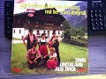 mit sang und klang aus tirol mit der fam  schrol  14 titel