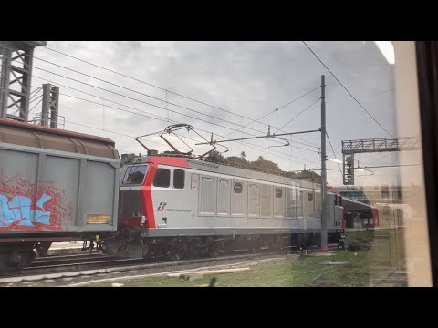 Arrivo in parallela con Treno Merci a Roma Ostiense