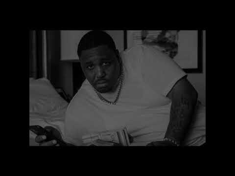 Mike Knox - Find Me In The Hood Ft Gillie Da Kid & Black Deniro