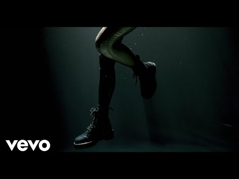 Pierce The Veil - Karma Police (Official Video)