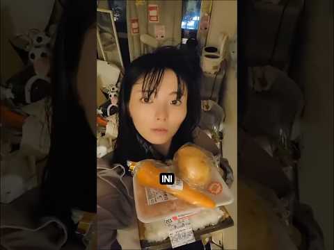 Cewek Jepang Ini Gak Pernah Keluar Rumah Selama 5 Tahun!