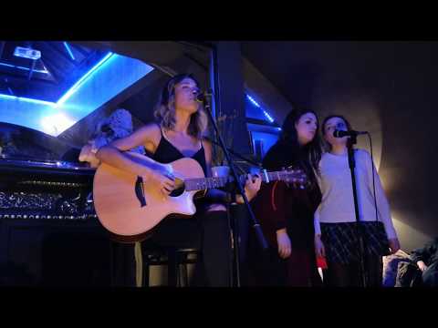 Lisa Ritchie feat. Daisy Chute and Cerian - Love and Fear (live from Salon Noir)