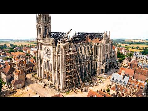 How Medieval Builders Constructed Chartres Cathedral Without Machines… Even After It Burned Down
