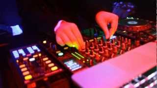 Ortskontrollfahrt.de pres. Sundbeben Part XIV mit CHRIS AVEDON