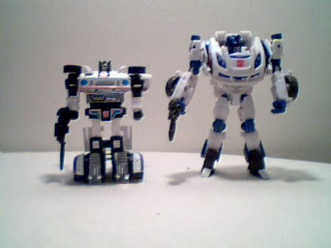 Stop Motion Review 012 - Generations Deluxe Fall of Cybertron Jazz with G1 comparison