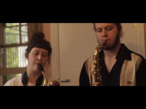 Têtes de Pois ≈ Stepping Into Tomorrow