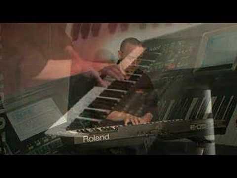 E-09 Arranger Keyboard