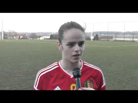 Amber Maximus (Belgium U19 & KAA Gent Ladies)  na U19 België-Tsjechië op 07 03 2015