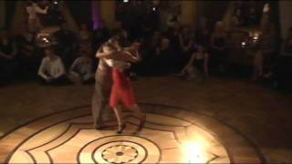 Mario de Camillis & Barbara Wainnright, Tango show 2/4 (tango vals), Milonga El Palacio, 23.10.2011