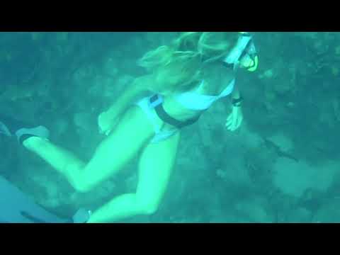 Sexy Girl Freediving Nina Girl