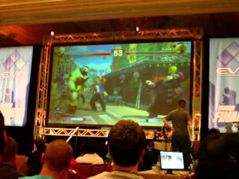 Justin Wong vs Vangief - Crowd View EVO2010