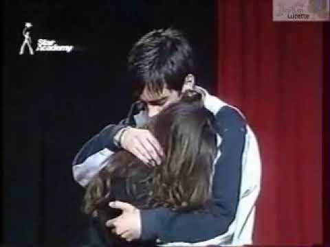 01/12/2004 Scène de theâtre Greg et Radia