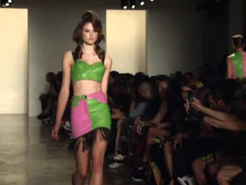 Défilé de Jeremy Scott - Prêt-à-Porter Femme Printemps / Eté 2012