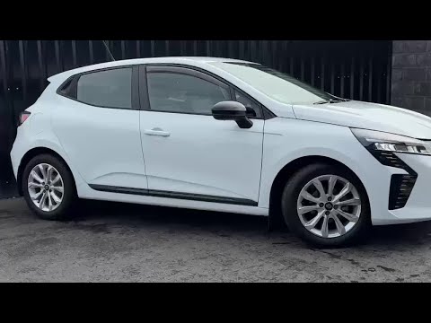 Renault Clio TCe 90 DFull Evolution - Image 2