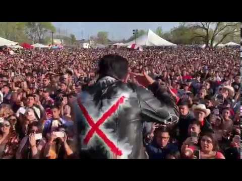 Adriel Favela y Javier Rosas - La Escuela No Me Gustó - Chicago, IL