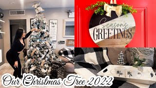 Christmas tree 2022| Making Hot Cocoa Bombs | Laura Leal