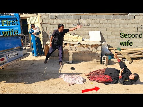 Samaneh wants to go to the city and forces Faraj to go with her, but Faraj refuses...