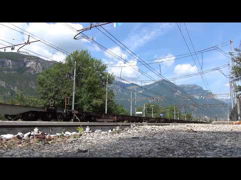 E.189 904 R.T.C.  CON CARRI MERCI IN TRANSITO A PERI. (VR) 17 - 8 - 2017