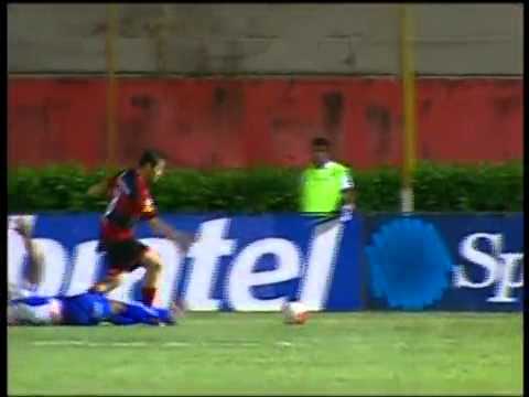 13/09/2011 -- Gol do Duque de Caxias, Gilcimar. [Vitória 5 X 1 Duque de Caxias)