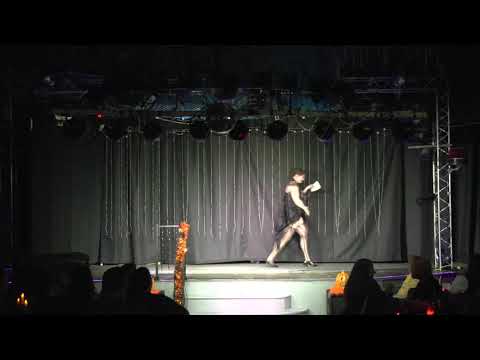 L’Aureola at OctoBurlesqueFest