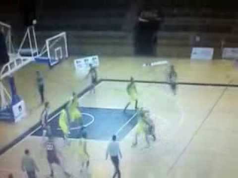 Triple de Berni Castillo ante GPB Badajoz