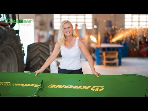 KRONE Kalender Mai 2016 – Christine Hain