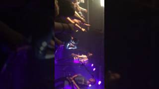 Gravity live With Confidence