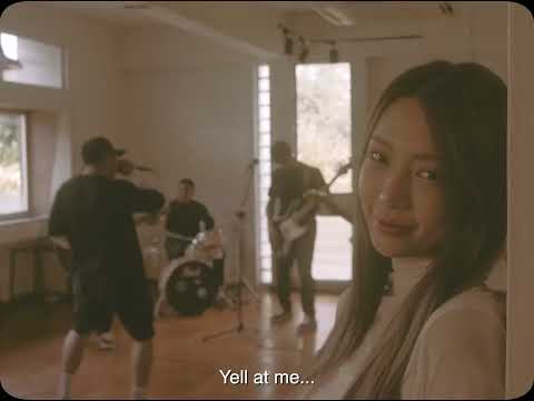 Secret Signal - Error Heart [ft. Amanda Love] - Official Music Video