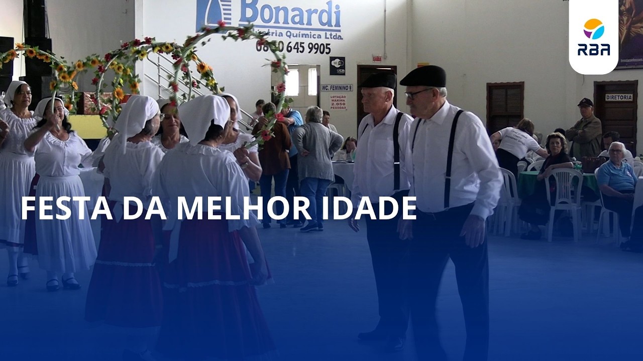 Festa da melhor idade reúne grupos de Presidente Getúlio